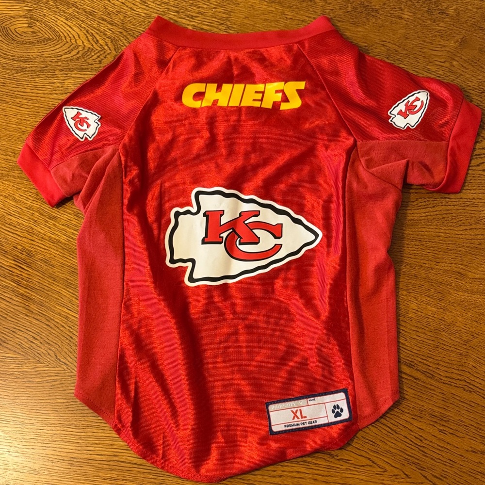 Chiefs Dog XL Jersey